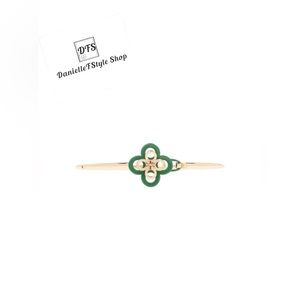 Tory Burch Kira Hinged Clover Bracelet in Gold/Green with dustbag and giftbox